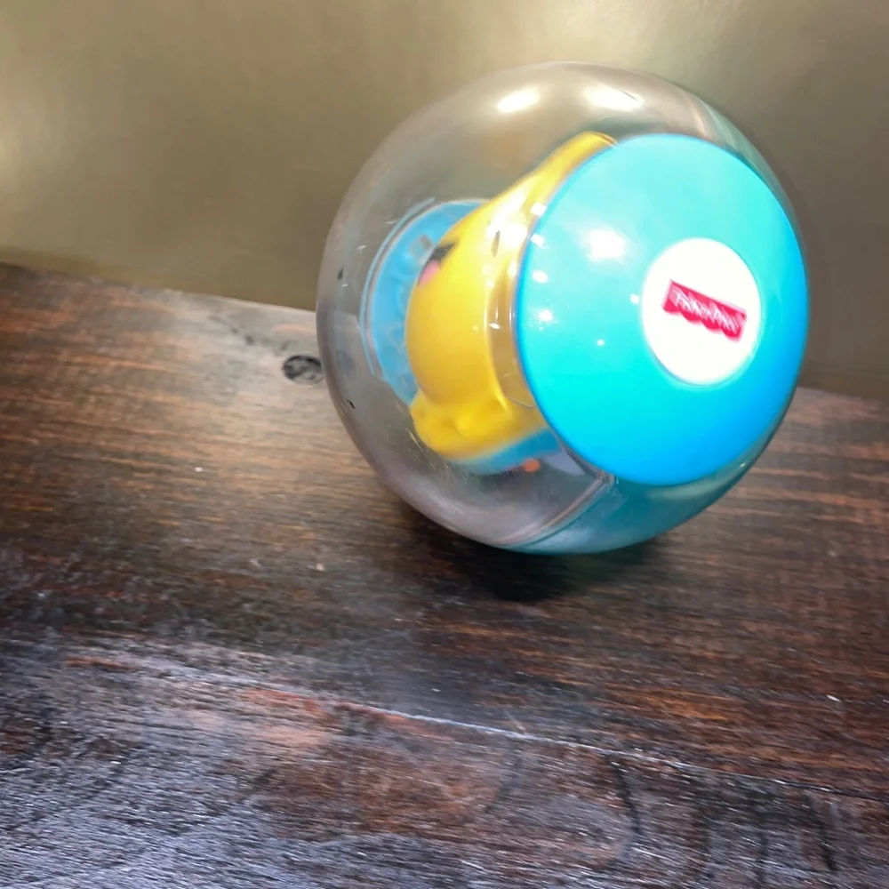 Fisher Price Hello Sunshine Sun Rainbow Sensory Rattle‎ Ball Toy